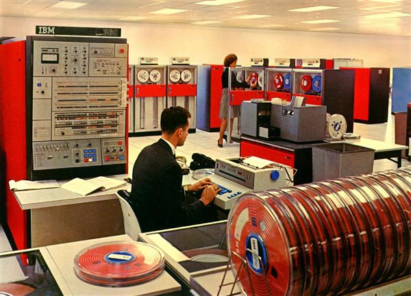 1970s mainframe